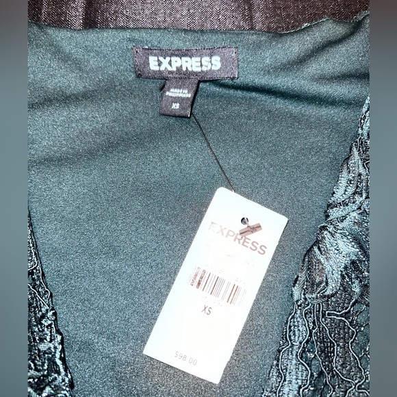 Express Lace Embroidered V-Neck Long Sleeve Thong Bodysuit - Picture 5 of 9